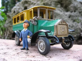 Macro、Oldtimer、Old Bus、Bus、green、one、加油站服务员、模型车