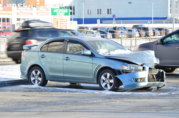 事故、机器、道路、运输方式、汽车、运输、机动车辆、陆地车辆