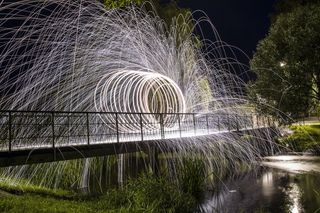 火球, 球体, 火, 光画, 夜, 光, 火花, 天空