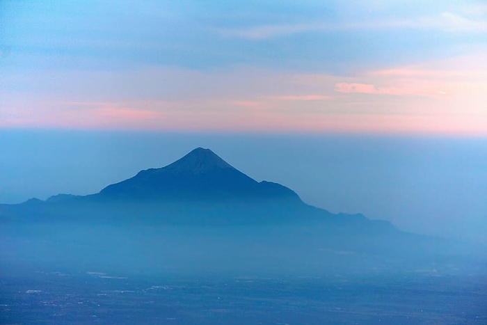 高山、有盖、雾、白天、自然、风景、旅行、冒险