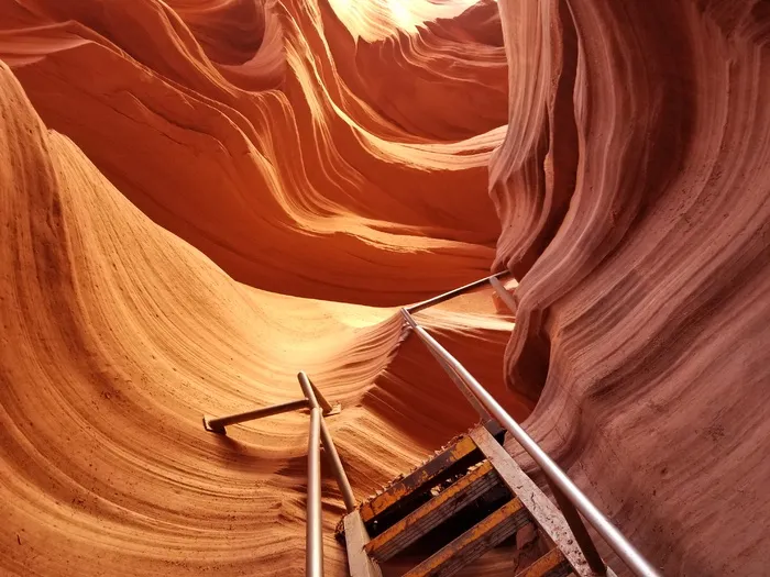 地质学，岩层，无人，棕色，自然地理，非城市场景，岩石，岩石-物体