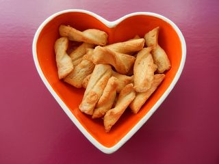 开胃酒、蛋糕、餐桌、食品和饮料、食品、不健康饮食、即食、新鲜度