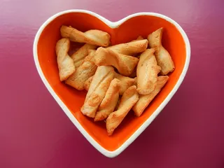 开胃酒、蛋糕、餐桌、食品和饮料、食品、不健康饮食、即食、新鲜度