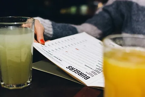 从菜单中选择 从菜单中选择