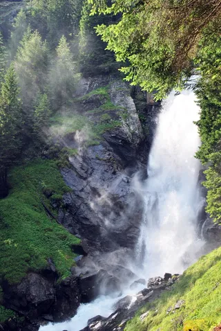 自然，水，瀑布，山，力量，风景-自然，自然之美，运动