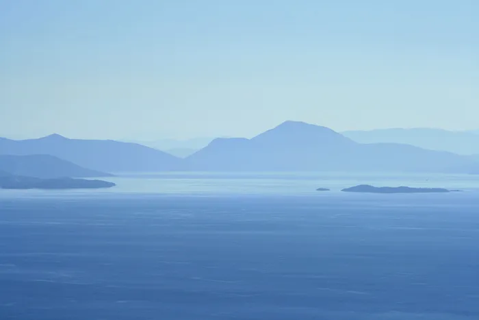 蓝色，天空，湖泊，海洋，海洋，水，山脉，风景