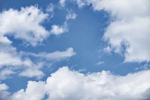 天空,云天,低角度视野,自然之美,蓝色,背景,白色,风景-自然 天空,云天,低角度视野,自然之美,蓝色,背景,白色,风景-自然