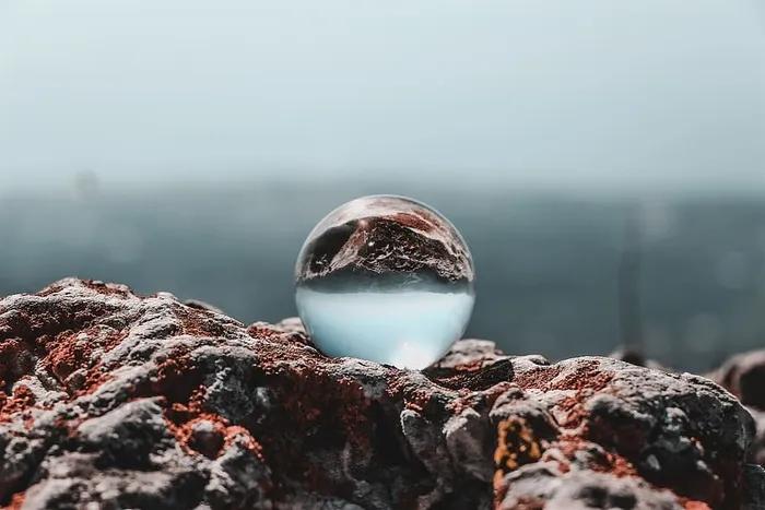 大理石玩具，球体，聚焦前景，自然，水，水晶球，透明，岩石