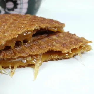 奶油华夫饼、蛋糕、焦糖、美味、食物、食物和饮料、新鲜度、特写 奶油华夫饼、蛋糕、焦糖、美味、食物、食物和饮料、新鲜度、特写