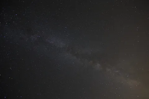 夜间的白色星空 夜间的白色星空