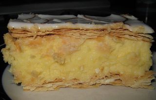 奶酪蛋糕，盘子，蛋糕，香草，切片，甜味，白色，糖霜