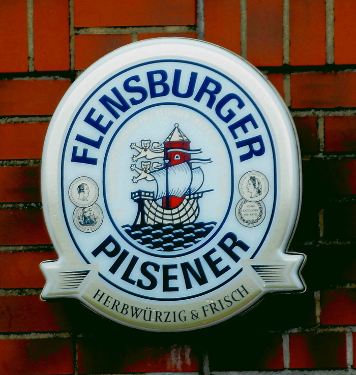 啤酒，Shield，广告，flensburger pilsener，广告标志，啤酒厂，标志，文本