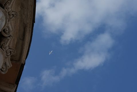 天空，飞机，云，飞行，机票，云-天空，低角度视图，飞行