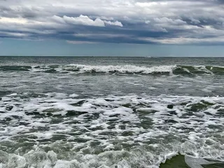 户外，水，自然，海洋，海洋，海浪，天气，草