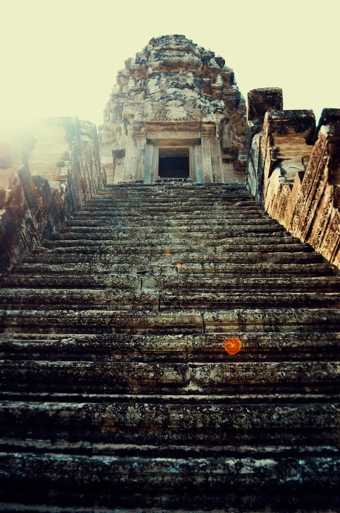 棕色混凝土寺庙照片