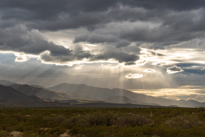 光线，阳光，山，云，阳光光线，云天，自然之美，天空