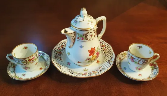 白色和红色3片茶,3片,套装,茶具,茶,瓷器,精美瓷器,瓷器 白色和红色3片茶,3片,套装,茶具,茶,瓷器,精美瓷器,瓷器