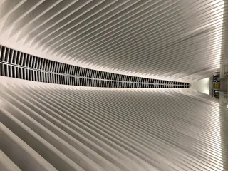 拱形结构室内、建筑、现代建筑、天花板、车站、商场、图案、特写