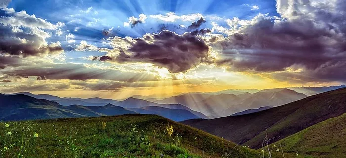 山,太阳,覆盖物,云,日落,黎明,自然,山 山,太阳,覆盖物,云,日落,黎明,自然,山