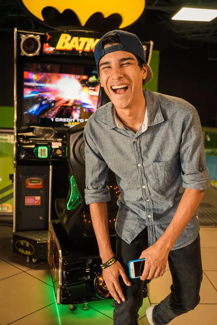 秘鲁，圣米格尔，科尼公园，秘鲁男孩，索尼，快乐，肖像，游戏