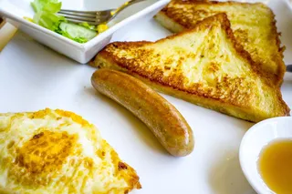 早餐，鸡蛋，热狗，食物和饮料，烤面包，面包，食物，没有人