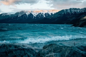身体，水，旁边，山，海，海洋，波浪，自然