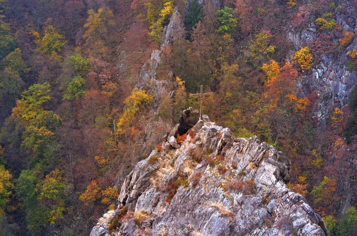 rosstrappe、summit cross、view、resin、秋季、saxony anhalt、bodetal、emerge