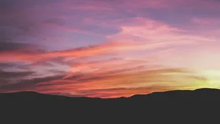 云、风景、山脉、自然、户外、风景、轮廓、天空