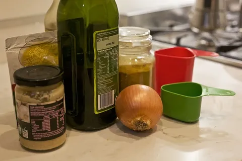 澳大利亚、阳光、配料、洋葱、油、大蒜、咖喱、粉末