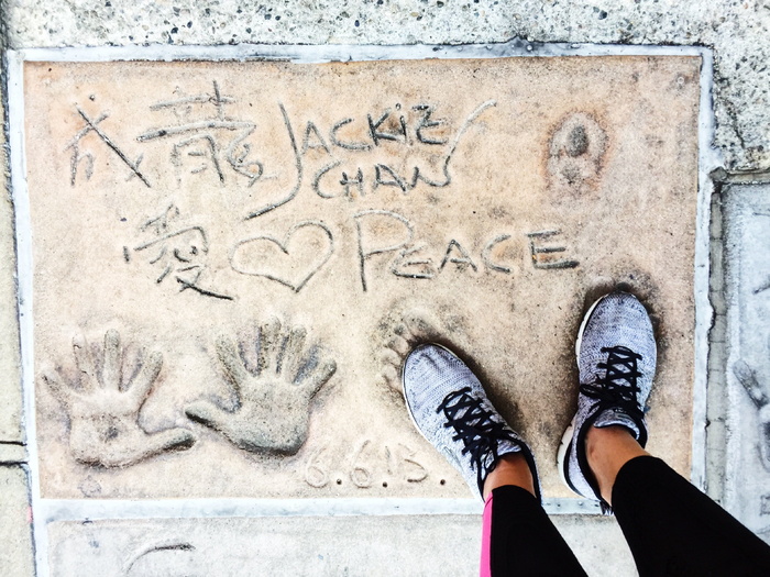 美国洛杉矶好莱坞大道手印印象jackiechan好莱坞混凝土