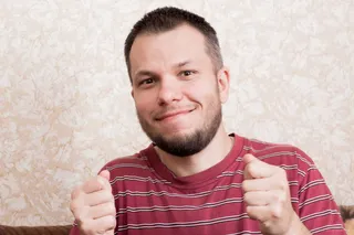 男人，肖像，成年人，人，微笑，面部头发，一个人，胡子