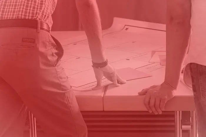 商务会议-在桌上讨论计划-单色