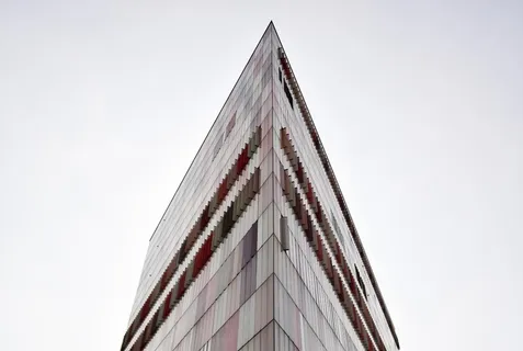 建筑、建筑、建筑、基础设施、天空、摩天大楼、塔楼、现代景观 建筑、建筑、建筑、基础设施、天空、摩天大楼、塔楼、现代景观