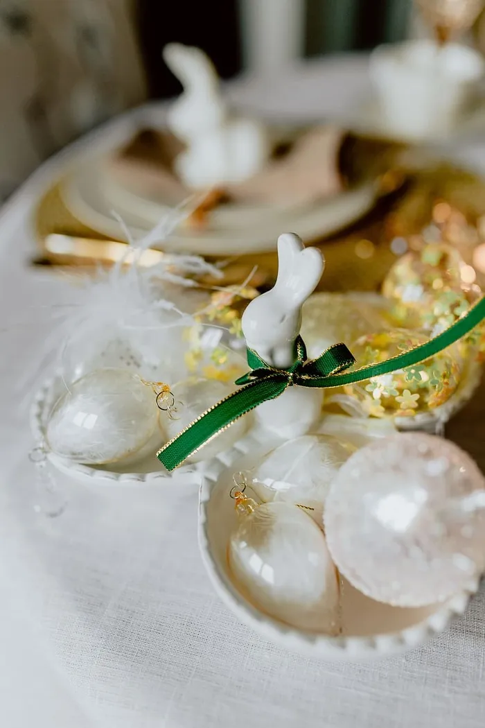 复活节餐桌装饰