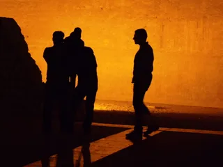 迪拜，夜晚，个人，farbenspiel，剪影，橙色，人群，水