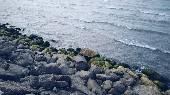 伊朗，海，海洋，岩石，水，固体，岩石物体，海滩