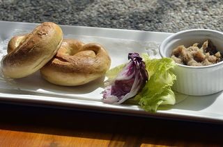 食品、沙拉、面包、健康、新鲜、美味、食品和饮料、蔬菜