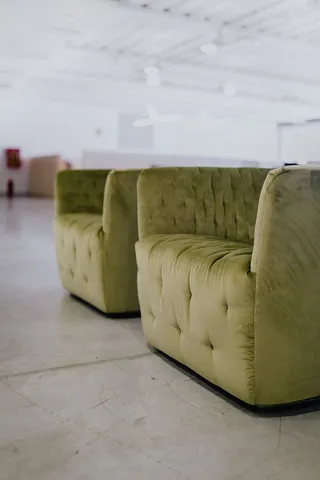 意大利家具-当代沙发和扶手椅，萨巴意大利