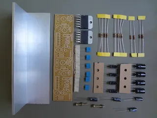 电子产品，电阻器，放大器模块，室内，无人，作业工具，工具，静物