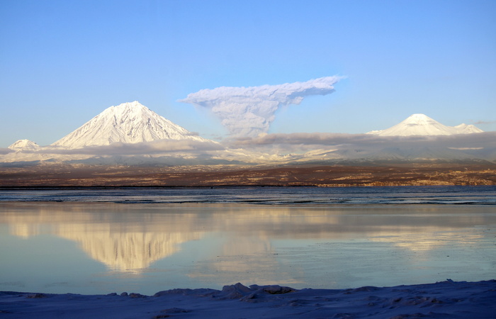 寒冷，冰川，雪，海，火山灰，海湾，蓝天，云