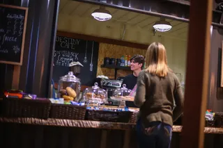 destiny cafe，美国，rocklin，people，咖啡厅，咖啡师，微笑，cafe