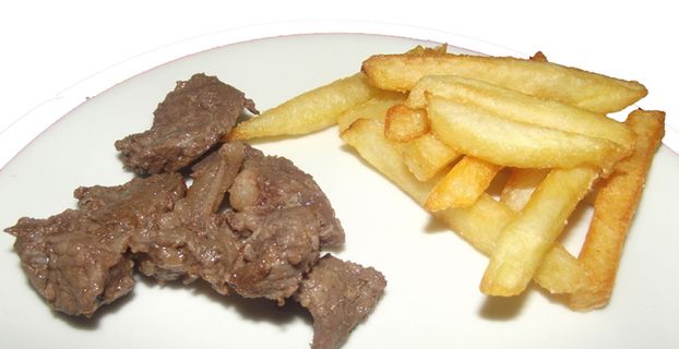 肉，脆，炖，食物，土豆，准备好的土豆，不健康饮食，炸薯条