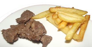 肉，脆，炖，食物，土豆，准备好的土豆，不健康饮食，炸薯条