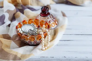 珠宝商，仿珠宝，配饰，珠子，时尚，梦幻，优雅，女性