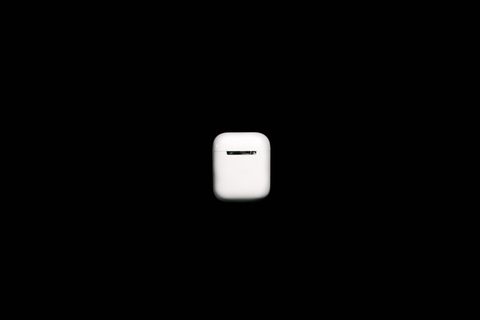 AirPods充电箱 AirPods充电箱