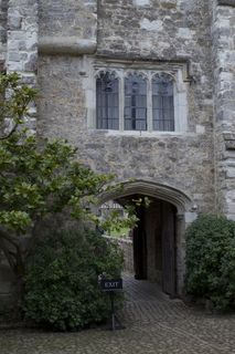 强化大门、中世纪、石雕、三叶窗、铁窗、扶壁墙、伊格罕姆莫特、国民托管基金会