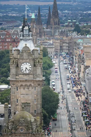 建筑、城市、交通、高度、建筑、建筑外观、建筑结构、交通方式