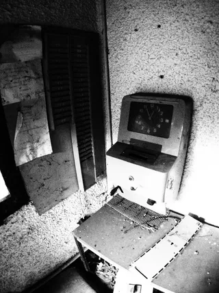 工业、复古、废弃、黑白、过时、电视机、复古风格、老式