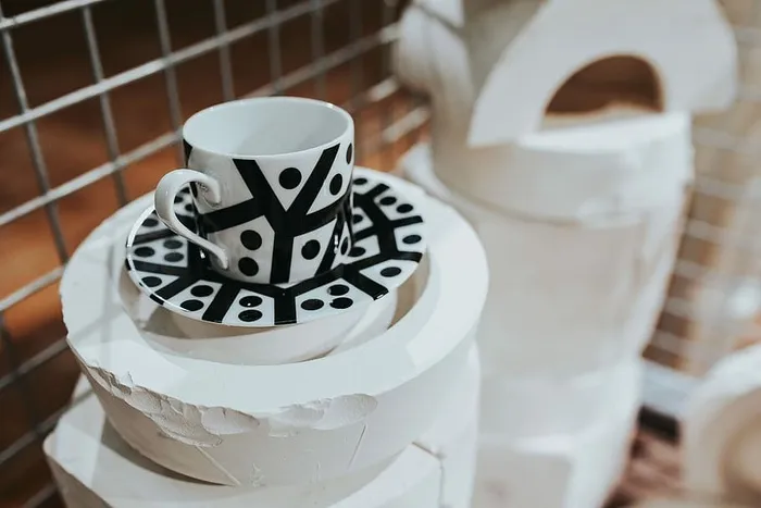 画廊里的各种艺术作品