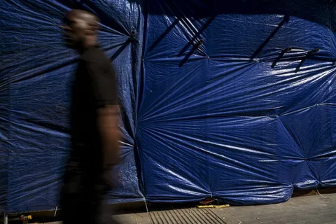 人、人、帐篷、照明、天篷、砖、舞台、剪影